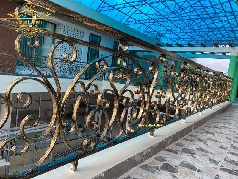 Lan can sắt nghệ thuật nhà anh Thành - Cầu Mống, Điện Bàn