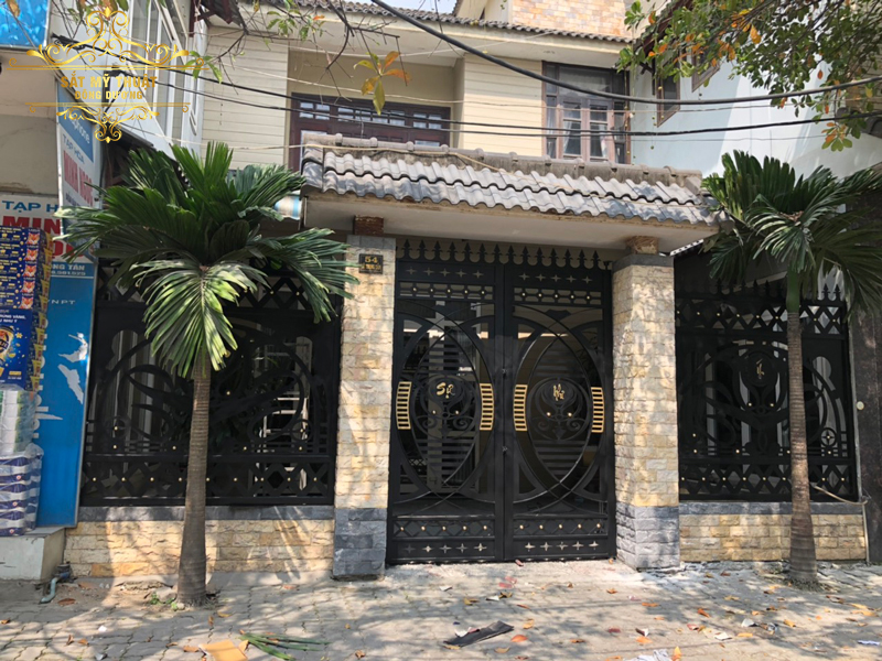 Cổng cửa sắt 2 cánh tại Đà Nẵng
